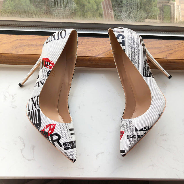 Graphic Print White Pointy Toe High Heel Shoes