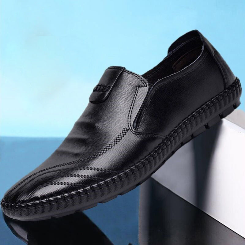 Men Casual Loafers Comfortable Lightweigh Flat Walking Footwear Moccasins Italian Breathable Slip on Male Leather Shoes