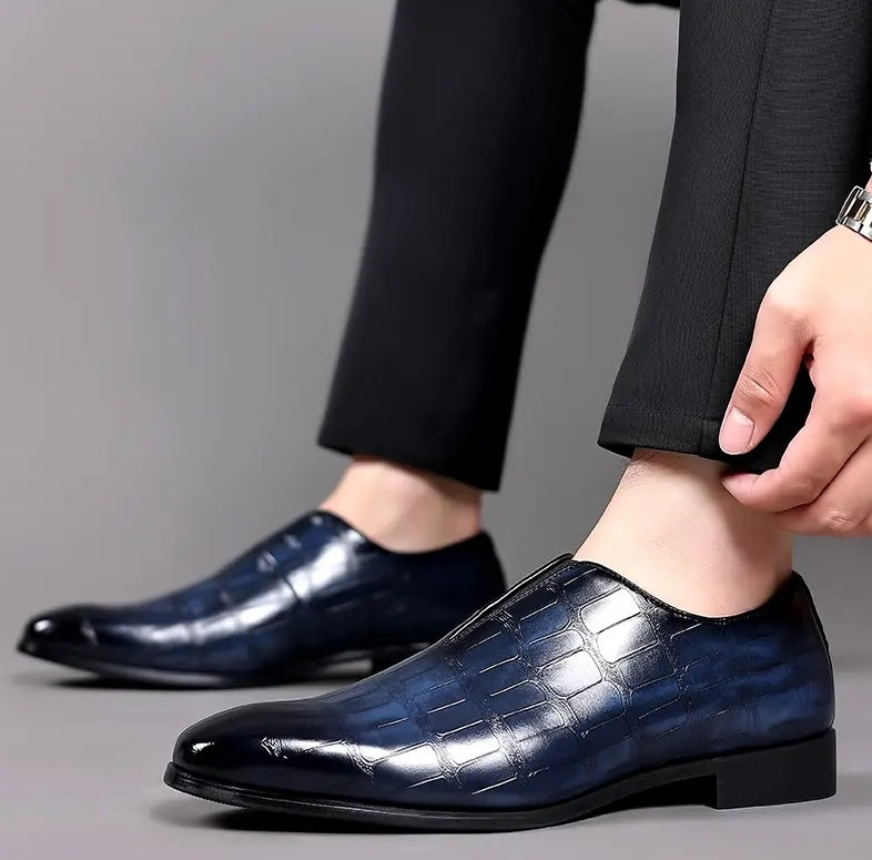 Men's large size casual leather shoes comfortable fashion men loafers a slip-on loafers